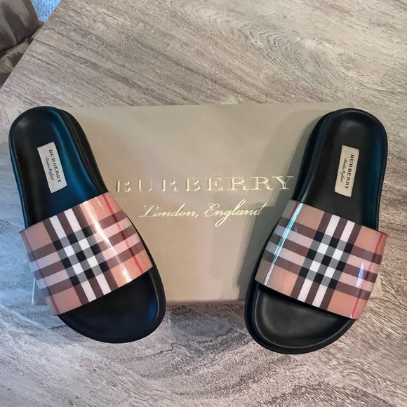 Burberry English Icons Vintage Slide - Picture 5 of 9